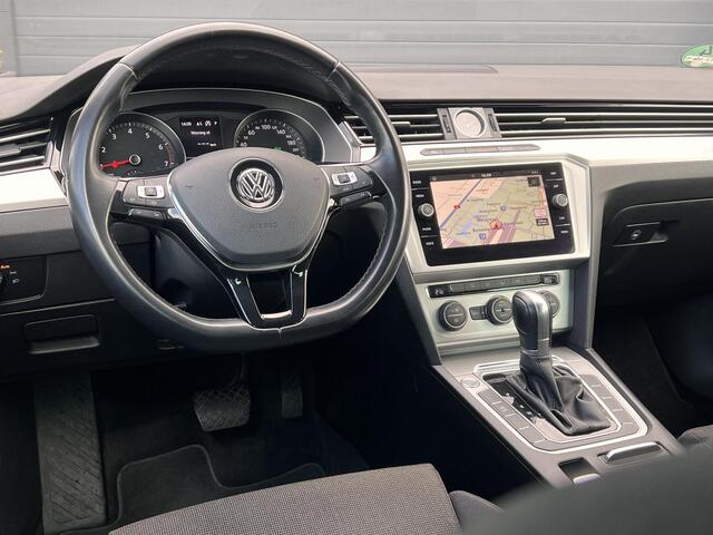 Volkswagen PASSAT Variant 1.5 TSI Comfortline Business Automaat,2e Eigenaar,Navi,Pdc V+A,Trekhaak,Clima,Cruise,150pk,LMV,Apk tot 12-2026
