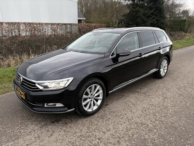 Volkswagen PASSAT Variant 1.4 TSI ACT Highline / NAVI / AIRCO / CRUISE / STOELVERWARMING