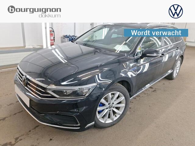 Volkswagen PASSAT Variant 1.4 TSI DSG6 GTE | Wordt verwacht | Trekhaak | Pano | Elec. achterklep |