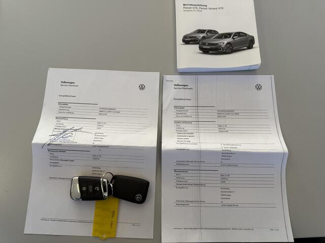Volkswagen PASSAT Variant 1.4 TSI PHEV GTE Business Automaat / Navigatie / Winterset Meerprijs ¤499,-
