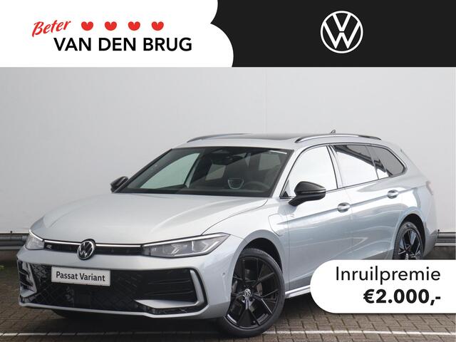 Volkswagen PASSAT Variant 1.5 eHybrid R-Line Edition 204pk | Panoramadak | Stoel- en Stuurverwarming |