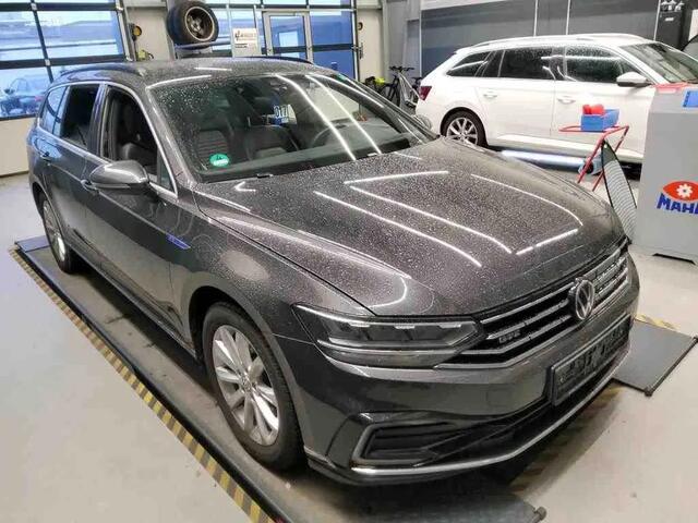 Volkswagen PASSAT 1.4 PHEV GTE, Highline, Virtual, Leder, 1e eigenaar