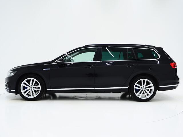 Volkswagen PASSAT Variant 1.4 TSI PHEV GTE | Massage | Adaptive Cruise | Virtual | Camera | Carplay | Trekhaak