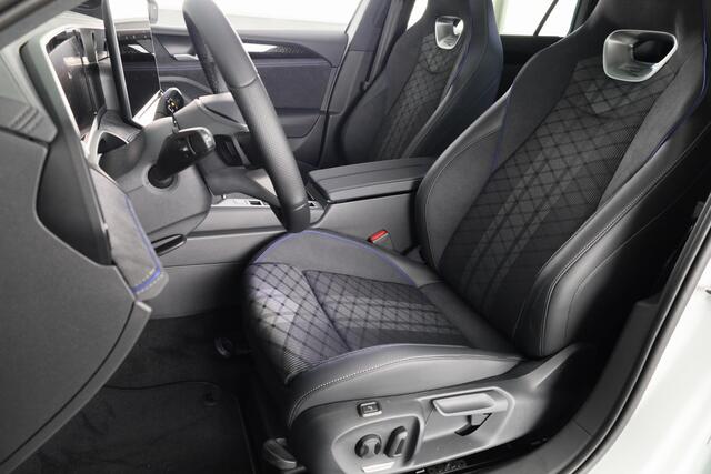 Volkswagen PASSAT Variant R-Line Business 1.5 110 kW / 150 pk eTSI Variant 7 versn. DSG