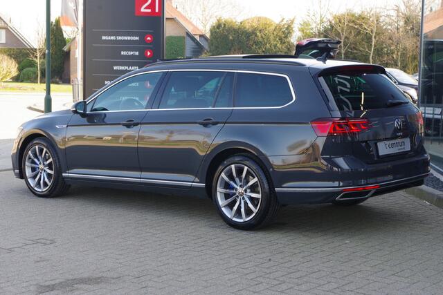 Volkswagen PASSAT Variant 1.4 TSI 218 PK PHEV GTE Business, Leder, Panoramadak, Trekhaak, 4 x Stoelverwarming