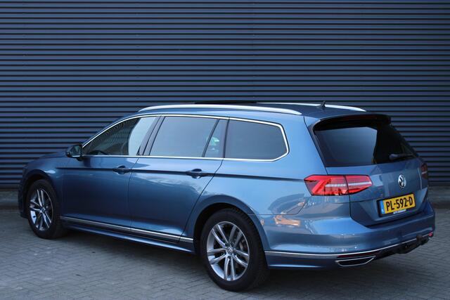 Volkswagen PASSAT Variant 1.6 TDI Highline Business R Line Panoramadak Virtual-Cockpit Trekhaak NAP