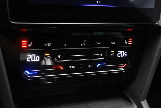 Volkswagen PASSAT Variant 1.4 TSI 218 pk DSG PHEV GTE Business | Panoramadak | Trekhaak | Navigatie Discover Pro | Rondomzicht camera | IQ Light | Stuur-/stoelverwarming