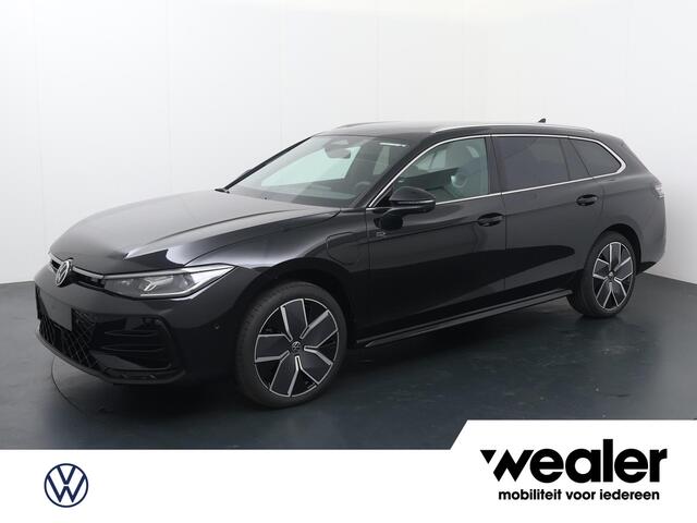 Volkswagen PASSAT Variant R-Line-Edition 1.5 eHybrid 150 kW / 204 pk Variant 6 versn. DSG | Assistance plus pakket | Trekhaak wegklapbaar | Harman Kardon |