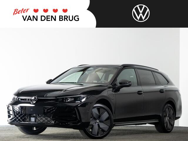 Volkswagen PASSAT Variant R-Line-Edition 1.5 eHybrid 204 PK | Panoramadak | Trekhaak | Stuur & stoelverwarming | Black Style |
