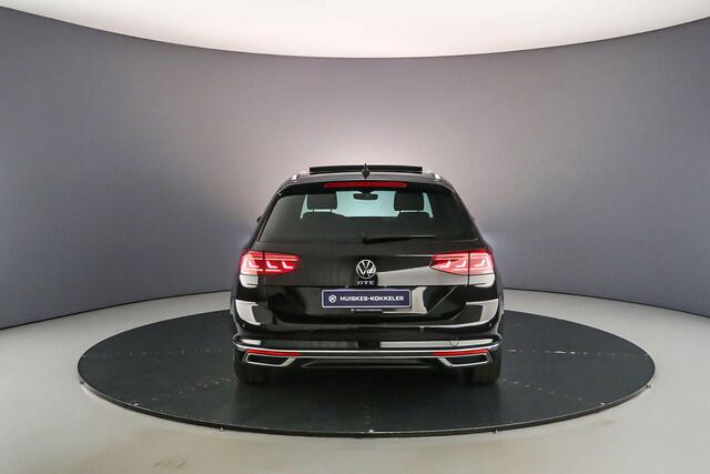 Volkswagen PASSAT Variant GTE Business 1.4 TSI eHybrid 218pk DSG Automaat Trekhaak, Panoramadak, LED matrix koplampen, Adaptive cruise control, Navigatie, Achteruitrijcamera
