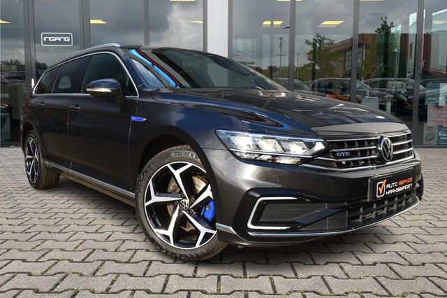 Volkswagen PASSAT Variant 1.4 TSI PHEV GTE | Virtual Cockpit | 18 Inch | Alcantara |