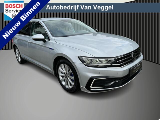 Volkswagen PASSAT Variant 1.4 TSI PHEV GTE Business virtual cockpit, navi, massage stoel, pdc