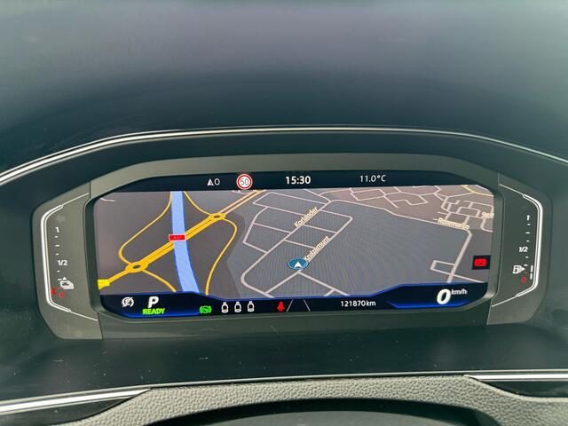 Volkswagen PASSAT Variant 1.4 TSI PHEV GTE Business virtual cockpit, navi, massage stoel, pdc