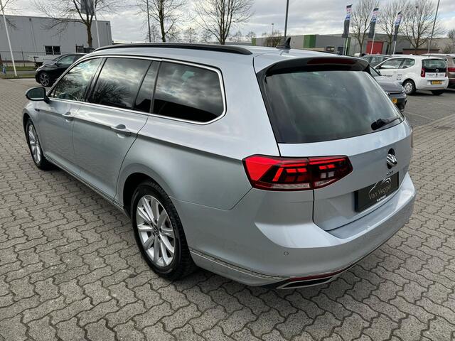 Volkswagen PASSAT Variant 1.4 TSI PHEV GTE Business virtual cockpit, navi, massage stoel, pdc