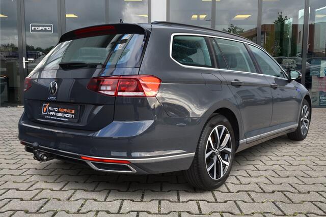 Volkswagen PASSAT Variant 1.4 TSI PHEV GTE | Pano | Camera | Trekhaak |