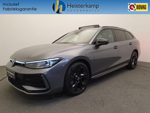 Volkswagen PASSAT Variant 1.5 eHybrid 272pk DSG/AUT R-Line Wegklapbare trekhaak, Panoramadak, Leder
