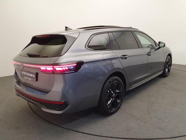Volkswagen PASSAT Variant 1.5 eHybrid 272pk DSG/AUT R-Line Wegklapbare trekhaak, Panoramadak, Leder