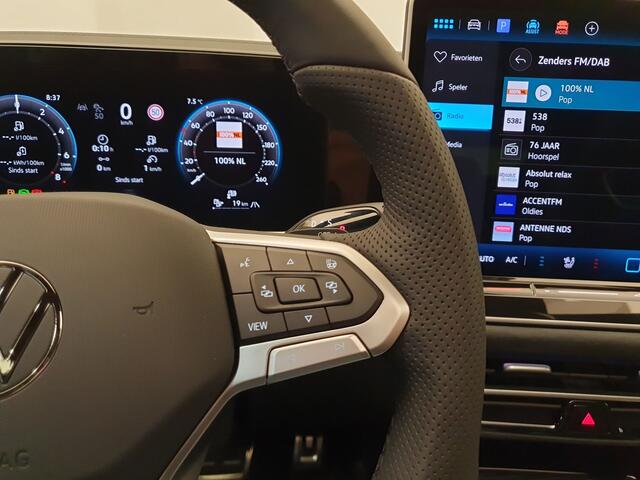 Volkswagen PASSAT Variant 1.5 eHybrid 272pk DSG/AUT R-Line Wegklapbare trekhaak, Panoramadak, Leder