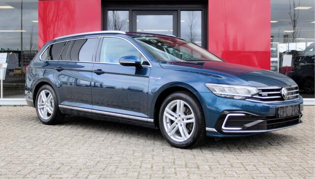 Volkswagen PASSAT Variant 1.4 TSI PHEV GTE | Trekhaak | Apple/Android Carplay |