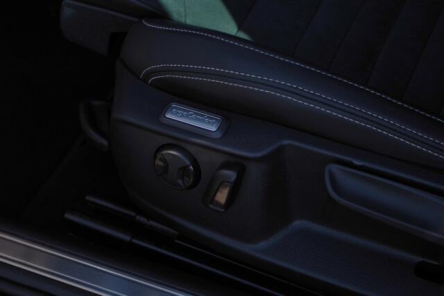 Volkswagen PASSAT Variant 1.4 TSI PHEV GTE 218 PK BNS, Adap. LED, Leder-Alcantara, Trekhaak, Digitale Cockpit