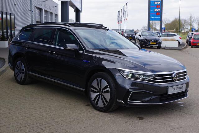 Volkswagen PASSAT Variant 1.4 TSI 218 PK PHEV GTE BNS, Panoramadak, Adap. LED, Keyless, Navi Prof, Camera,