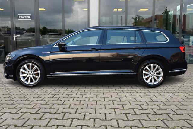 Volkswagen PASSAT Variant 1.4 TSI PHEV GTE | ACC | Camera | Stoel Verwarming |