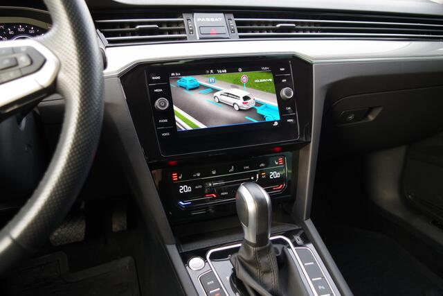 Volkswagen PASSAT Variant 1.4 TSI PHEV GTE 218 PK Business, Elek. Trekhaak, Leder-Alcantara, Digitale Cockpit