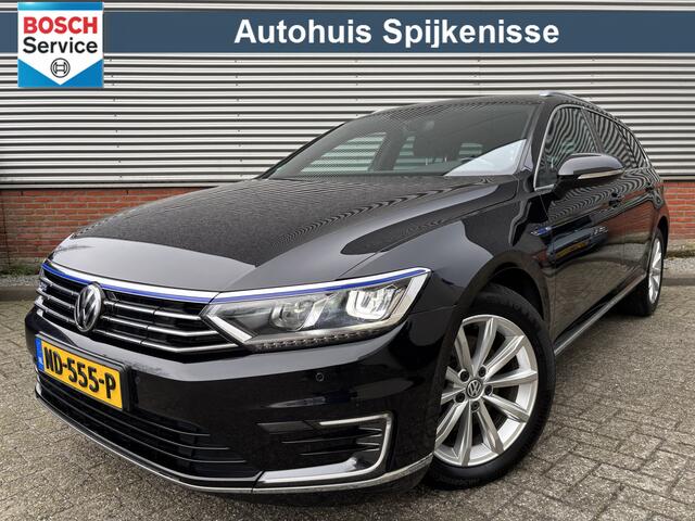 Volkswagen PASSAT Variant 1.4 TSI GTE Connected Series | Afn. Trekhaak | Stoel Verwarming | Navigatie |
