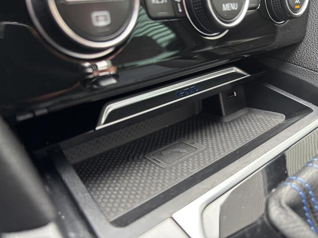 Volkswagen PASSAT Variant 1.4 TSI GTE Connected Series | Afn. Trekhaak | Stoel Verwarming | Navigatie |