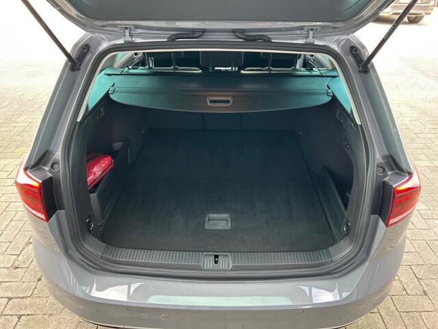 Volkswagen PASSAT 1.4 TSI DSG GTE TREKHAAK/CAMERA/NAVI/ACC/STOELVERW