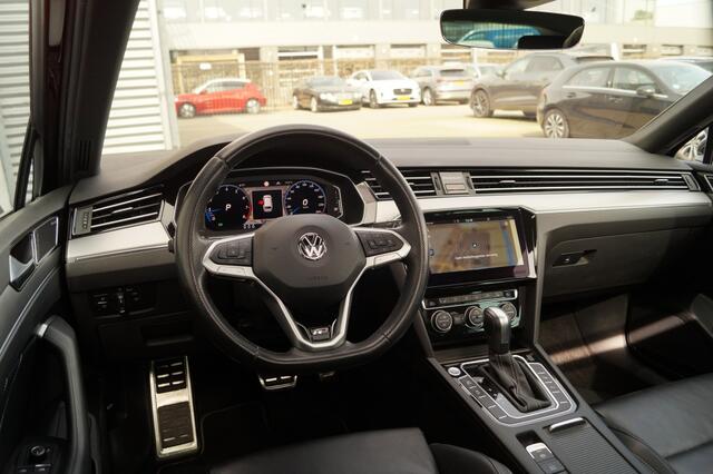 Volkswagen PASSAT Variant 2.0 TSI 190pk DSG R-Line Elegance -PANO-LEER-