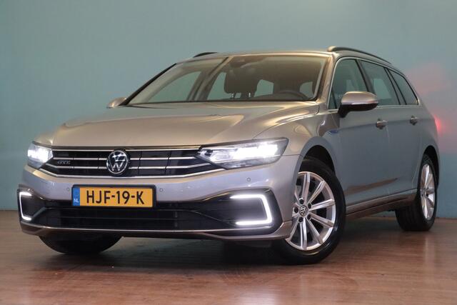 Volkswagen PASSAT Variant 1.4 TSI PHEV GTE Business | NAVI | CAMERA + PDC | ADAP CRUISE | STOELVERW+MASSAGE | LANE-ASSIST |