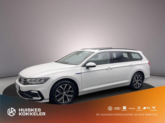 Volkswagen PASSAT Variant GTE Business 1.4 TSI eHybrid 218pk DSG Automaat Panoramadak, Adaptive cruise control, Navigatie, Stoelverwarming, Parkeersensoren, LED koplampen