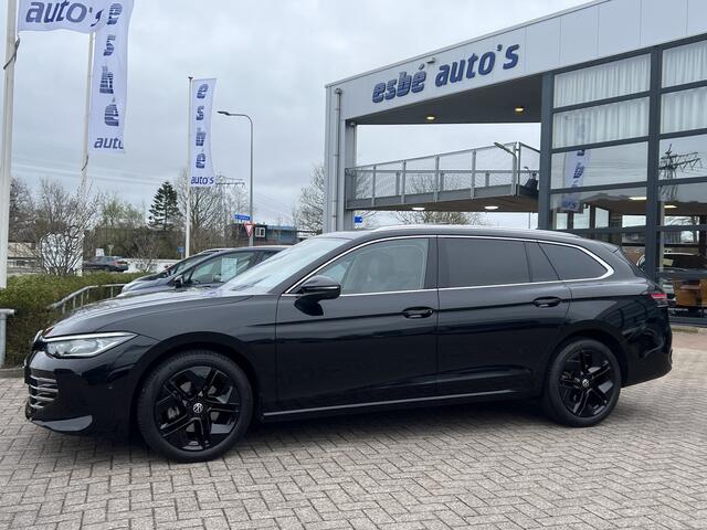 Volkswagen PASSAT Variant 1.5 eTSI 150 pk Dsg Elegance Business Navi Pro Panoramadak Trekhaak IQ Light Leder Elek Stoelen + Verwamring + Koeling + Massage 18 Inch Getint Glas 360 Camera Vol Btw