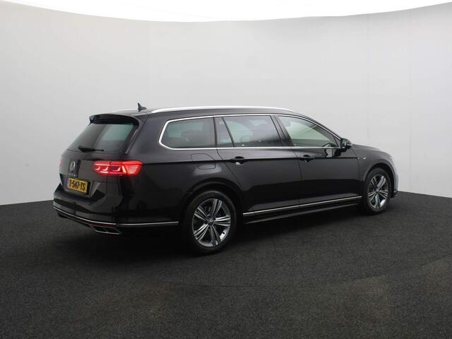 Volkswagen PASSAT Variant R-Line Business 1.5 TSI 150pk DSG Automaat Adaptive cruise control, Navigatie, Achteruitrijcamera, Elektrische achterklep, LED matrix koplampen, Stoelverwarming