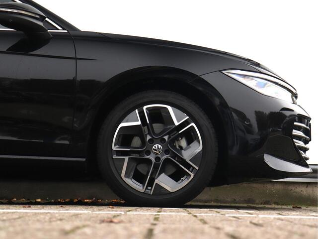 Volkswagen PASSAT Variant 1.5 eTSI Elegance Business | Panoramadak | Leder | Trekhaak | Interieur Plus | Assistance Plus | Design Plus | Multimedia Plus |