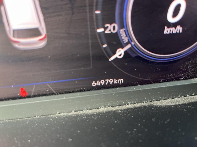 Volkswagen PASSAT Variant 1.4 TSI PHEV GTE Business / AUTOMAAT/ 17" LMV/ CLIMA/ ADAPT. CRUISE/ DAB/ NAVI/ APP-CONNECT/ PARK. SENSOREN + CAMERA/ BLUETOOTH/ LED/ DIGITAL DASH