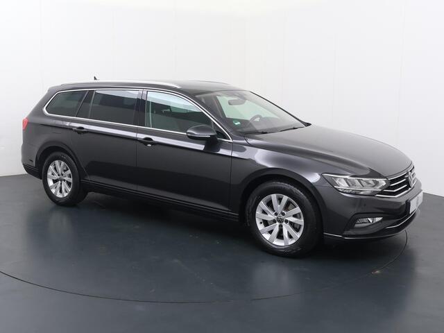 Volkswagen PASSAT Variant 1.5 TSI Business | 150 PK | Multifunctioneel stuurwiel | Achteruitrij camera | Adaptive Cruisecontrol |