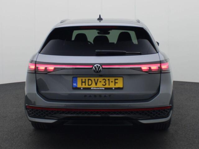 Volkswagen PASSAT Variant 1.5 eHybrid R-Line Edition