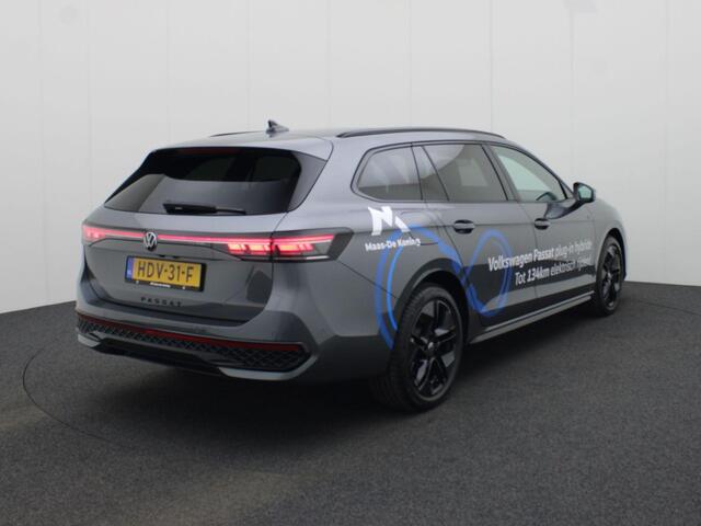 Volkswagen PASSAT Variant 1.5 eHybrid R-Line Edition