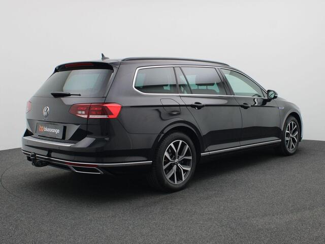 Volkswagen PASSAT Variant 1.4 TSI PHEV GTE Business 218PK DSG virtual cockpit, trekhaak, 360gr. camera, keyless, massagestoel, inklapbare spiegels, adaptive cruise, side assist, stoelverwarming, 17" lichtmetaal