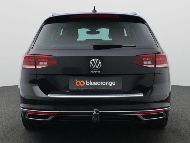 Volkswagen PASSAT Variant 1.4 TSI PHEV GTE Business 218PK DSG virtual cockpit, trekhaak, 360gr. camera, keyless, massagestoel, inklapbare spiegels, adaptive cruise, side assist, stoelverwarming, 17" lichtmetaal