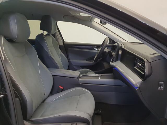 Volkswagen PASSAT Variant 1.5 eTSI 150pk DSG/AUT Business Nieuw Model, Wegklapbare trekhaak, 360° camera,