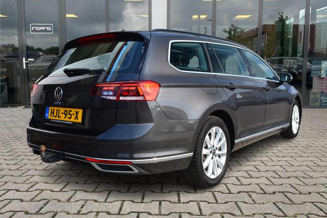 Volkswagen PASSAT Variant 1.4 TSI PHEV GTE | Dealer Onderhouden | Pano | Trekhaak |