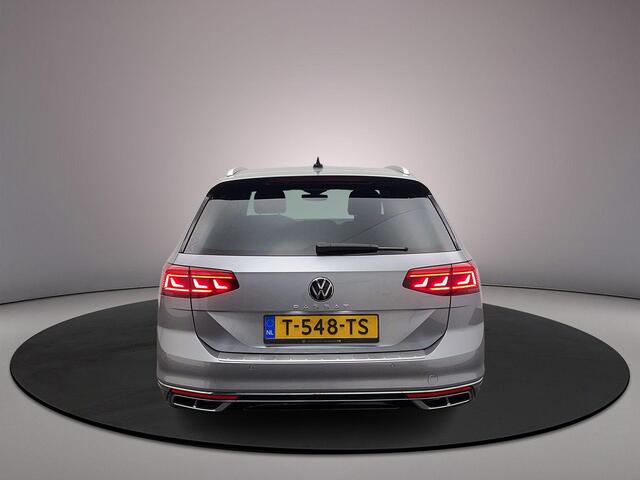 Volkswagen PASSAT Variant R-Line Business 1.5 TSI 150pk DSG Automaat Trekhaak, Achteruitrijcamera, LED matrix koplampen, Adaptive cruise control, Navigatie, Elektrische achterklep