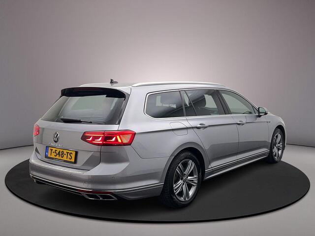 Volkswagen PASSAT Variant R-Line Business 1.5 TSI 150pk DSG Automaat Trekhaak, Achteruitrijcamera, LED matrix koplampen, Adaptive cruise control, Navigatie, Elektrische achterklep