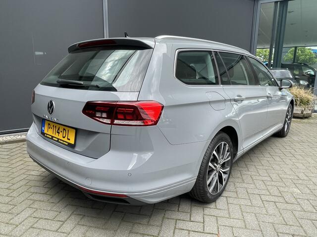 Volkswagen PASSAT Variant 1.5 TSI Business Automaat Climate control - cruise control - Parkeersensoren voor + achter - Achteruitrijcamera - multifunctioneel stuurwiel Mistlampen - Licht metalen velgen - Rijstrook sensor - navigatie - regensensor - Radio/USB/TEL