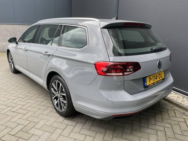 Volkswagen PASSAT Variant 1.5 TSI Business Automaat Climate control - cruise control - Parkeersensoren voor + achter - Achteruitrijcamera - multifunctioneel stuurwiel Mistlampen - Licht metalen velgen - Rijstrook sensor - navigatie - regensensor - Radio/USB/TEL