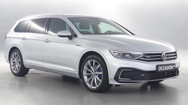 Volkswagen PASSAT Variant GTE 1.4 TSI eHybrid 218pk PHEV Business / Navigatie / Leder interieur / Camera / Trekhaak