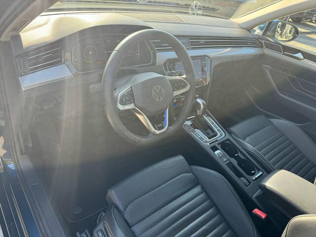 Volkswagen PASSAT 1.4 TSI PHEV GTE Business leer, virtual cockpit, trekhaak